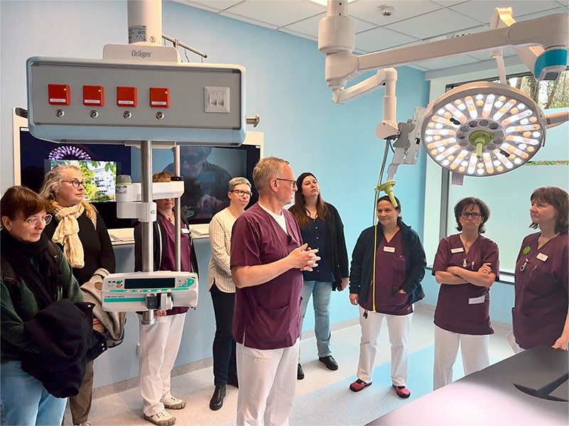 Fuehrung Durch Die OP-Saele (groß)