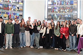 Weihnachtssingen unserer Azubis 2025