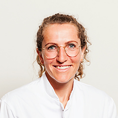 Assistenzärztin für Unfallchirurgie und Orthopädie Dr. med. Constanze Stockmar