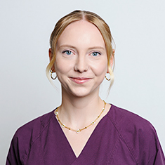 H. Heisgen – Hebamme